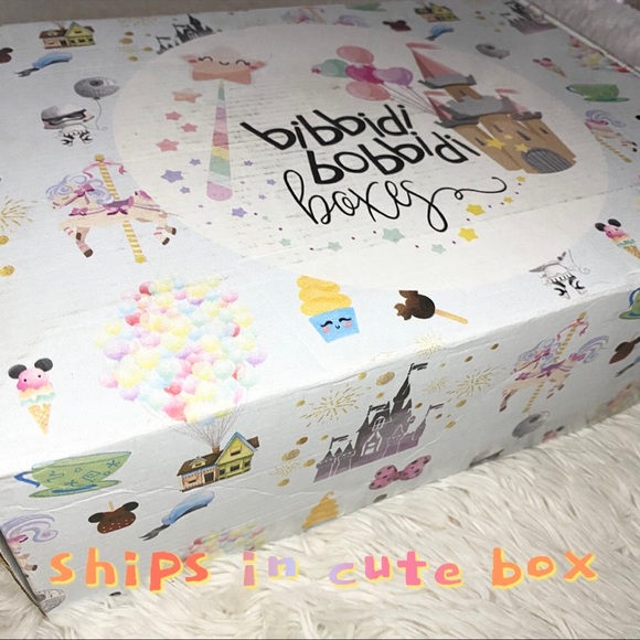 Disney Parks Aladdin Wishables and Wristlet - Picture 12 of 13